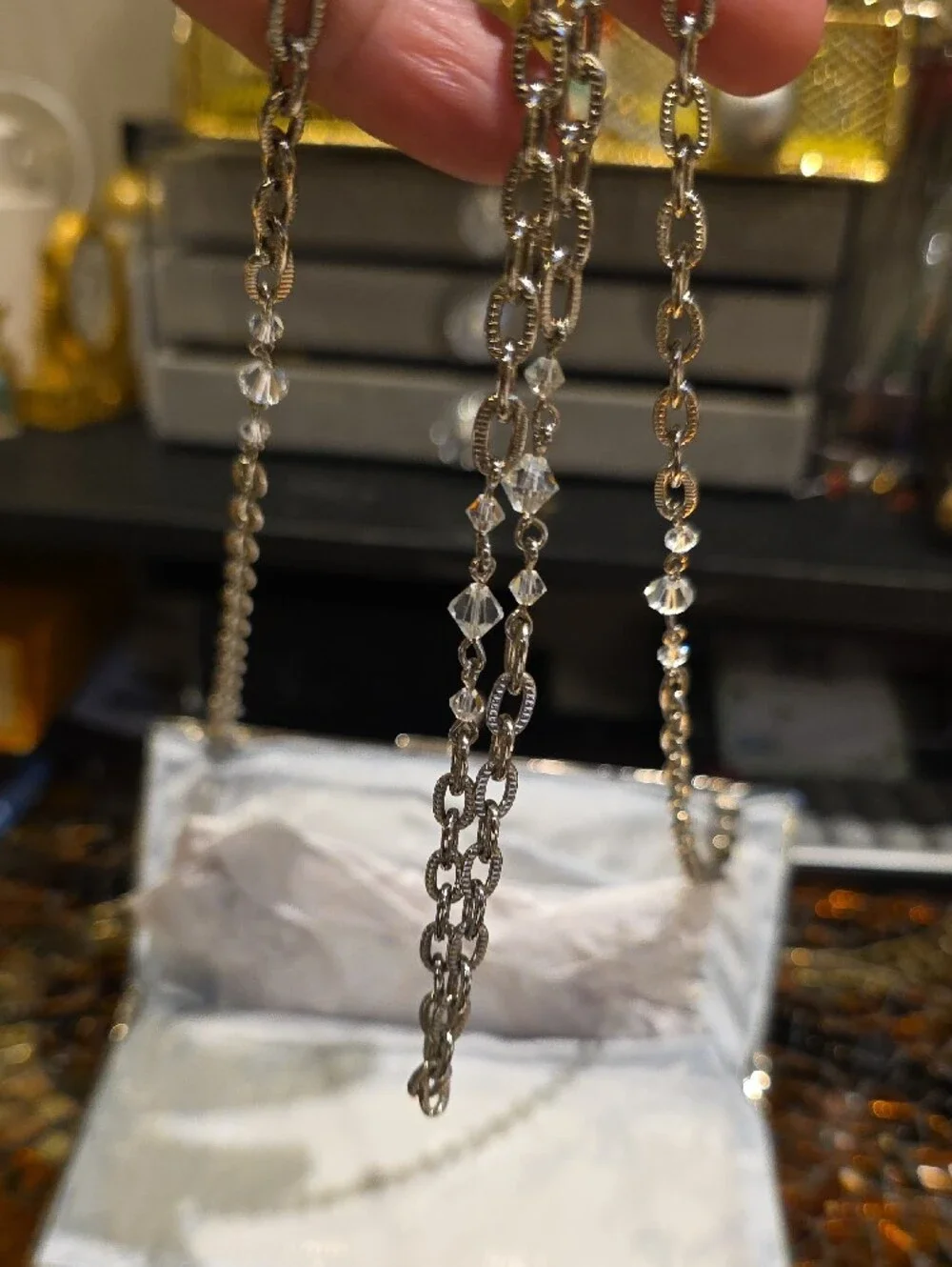 Silver Crystal Mesh Key & Card Holder with Embossed Art